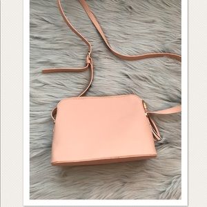 Crossbody purse